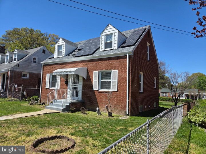 Property Photo:  6412 Foster Street  MD 20747 