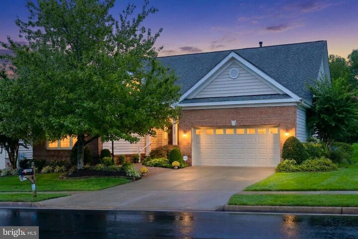 Property Photo:  13439 Fieldstone Way  VA 20155 