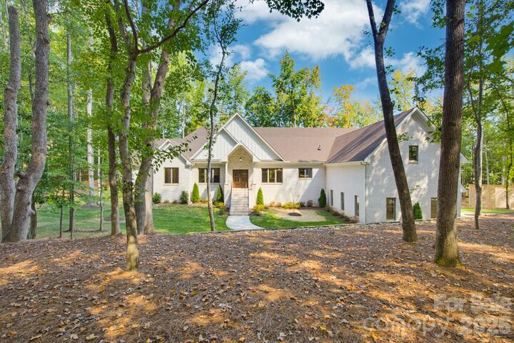 Property Photo: 2507 Forest Lawn Drive NC 28104