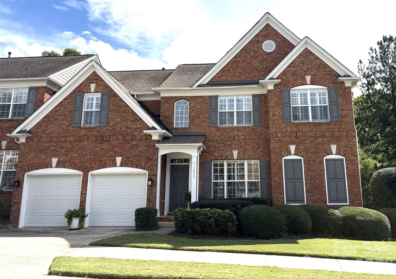 Property Photo: 11437 Corliss Avenue NC 28277