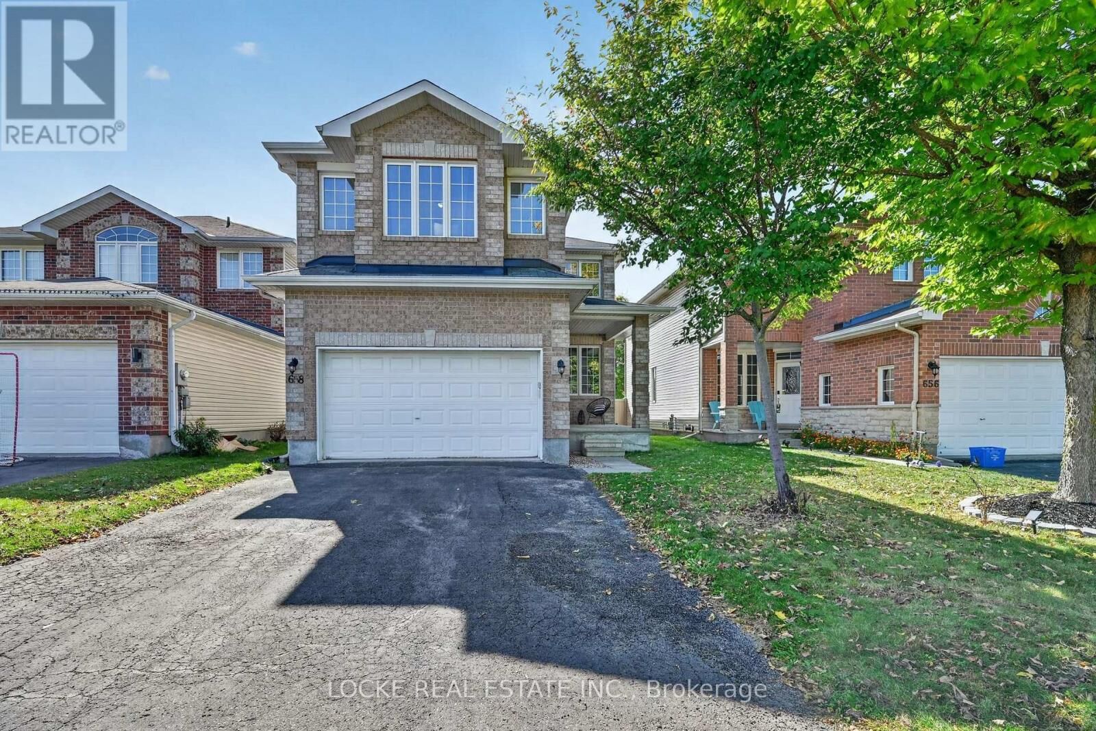 Property Photo:  658 Everlasting Crescent  ON K4A 0K3 