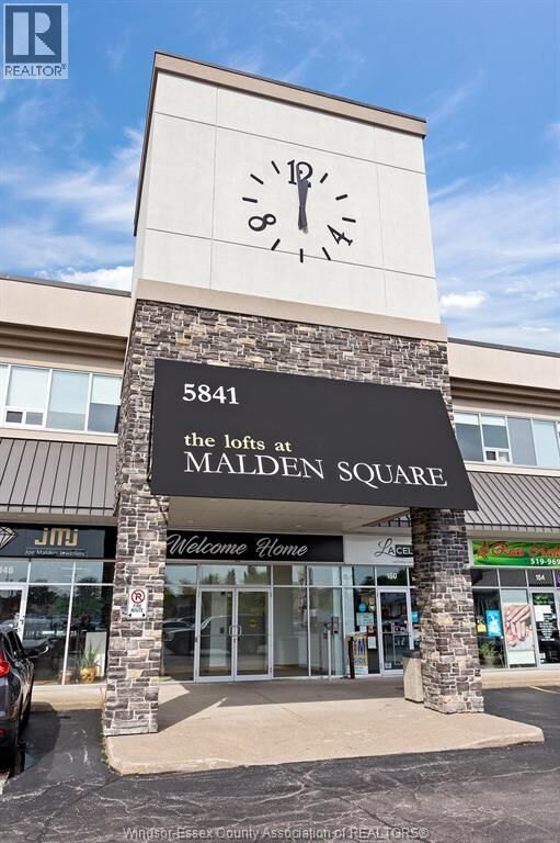 Property Photo:  5841 Malden Square 206  ON N9H 1S3 