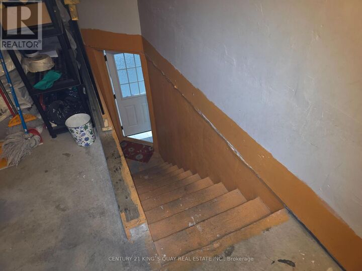 Property Photo:  305 Castan Avenue Ll  ON L3R 4S2 