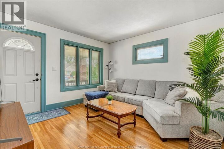 Property Photo:  1871 Albert Road  ON N8W 3X1 