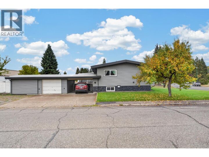 Property Photo:  163 Parker Drive  BC V2M 4S7 