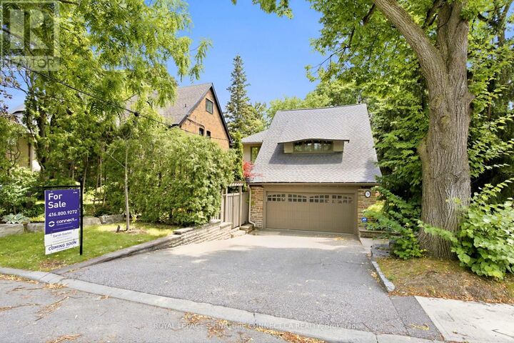 Property Photo:  39 Glengowan Road  ON M4N 1G1 