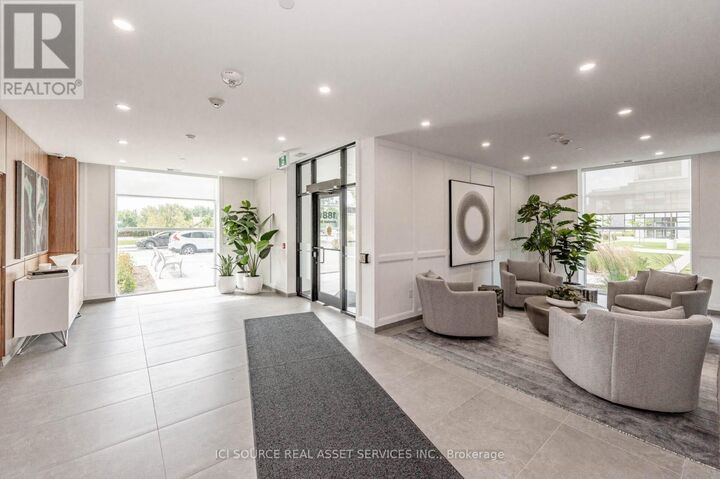 Property Photo:  1880 Gordon Street 208  ON N1L 1L8 