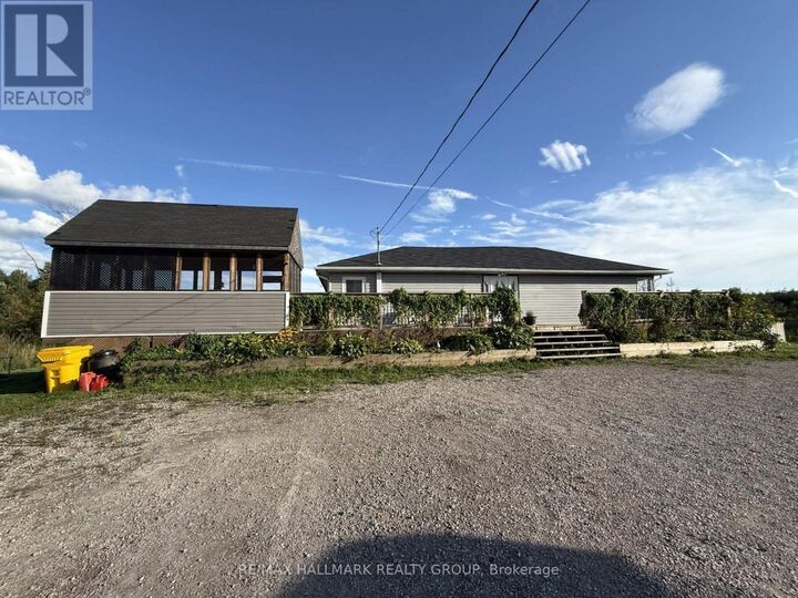 Property Photo: 1509 Drummond Con 6B Corners ON K7H 3C9
