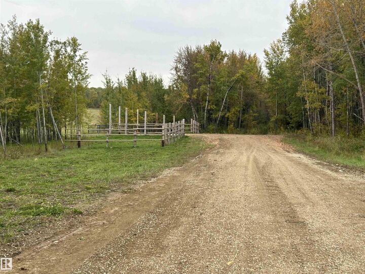 Property Photo: RR 20 Twp 544 AB T0E 1G0