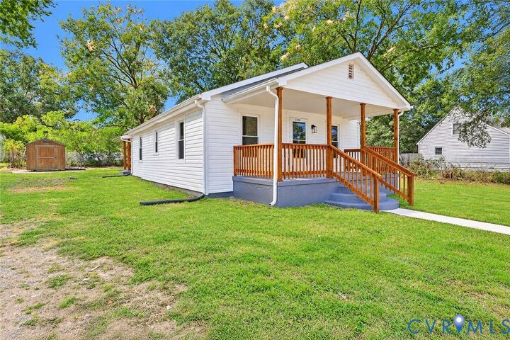 Property Photo:  1308 Tabb Avenue  VA 23860 