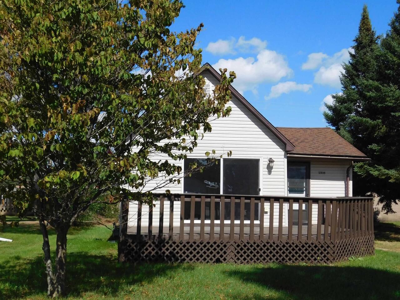 Property Photo:  2306 River Street  WI 54452 