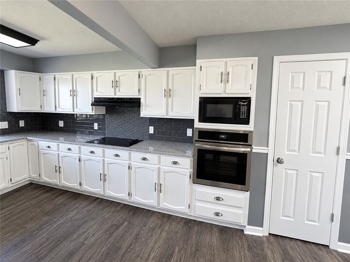 Property Photo: 112 Wayne Drive IL 61817