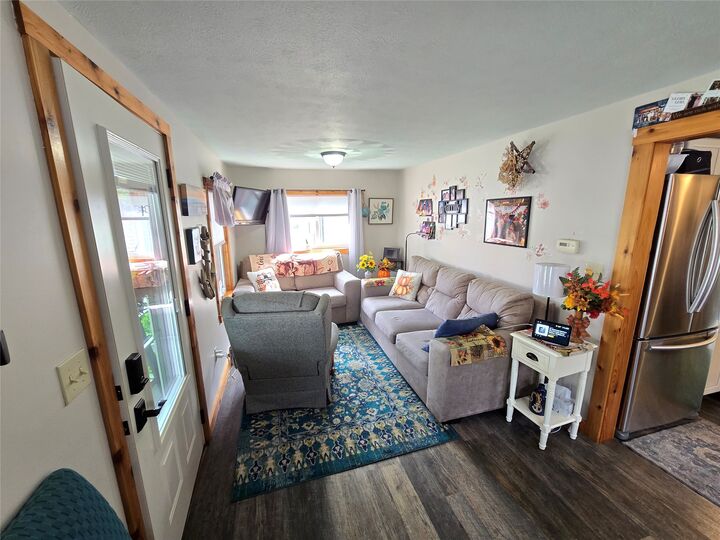Property Photo: 211 Maple Street PA 16412