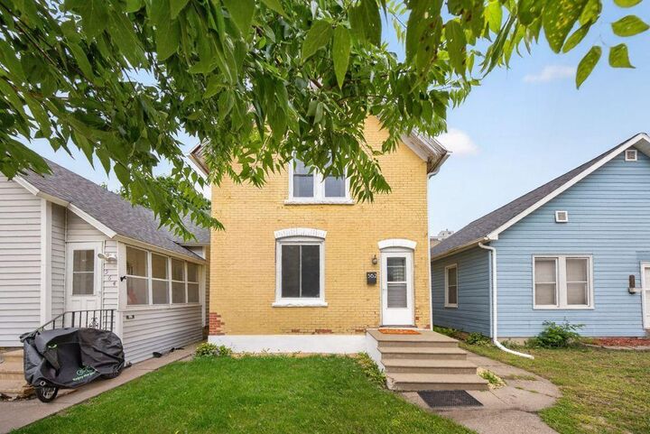 Property Photo: 562 W 4th Street MN 55987