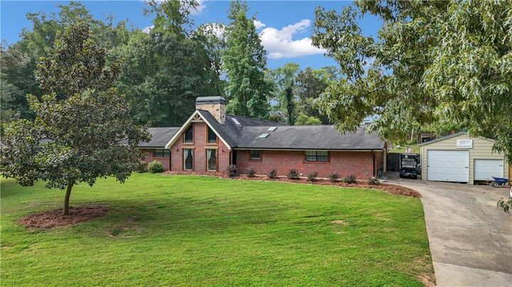 Property Photo:  515 Golf View Drive  GA 30269 