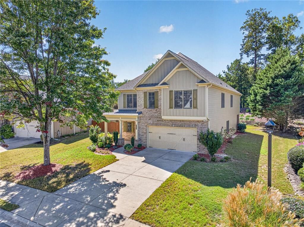 Property Photo: 8225 Majors Glen Court GA 30041