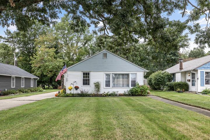 Property Photo: 1418 Spruce Street IN 46350