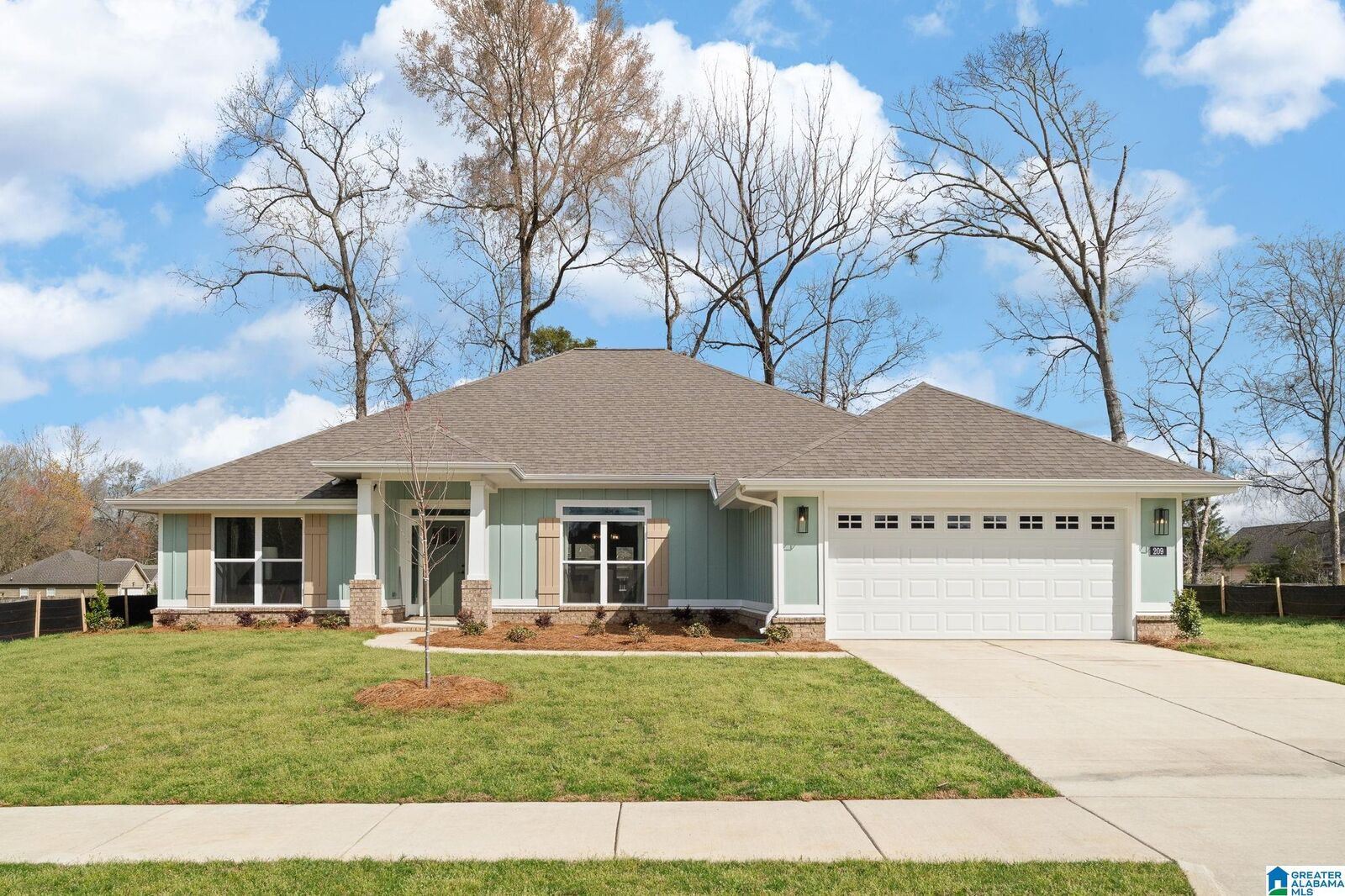 Property Photo:  269 Alder Road  AL 35007 