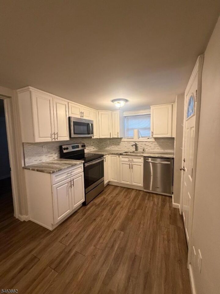 Property Photo:  40 King St A  NJ 07960 