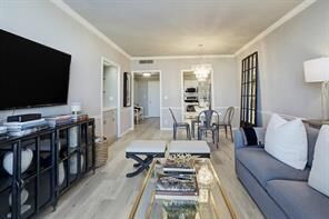 Property Photo:  5100 San Felipe Street 51E  TX 77056 