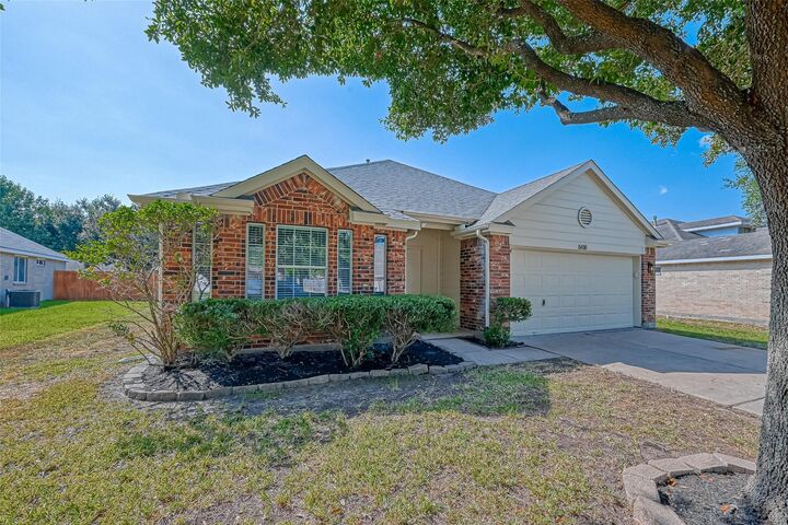 Property Photo:  8418 Woodland Knoll Lane  TX 77433 