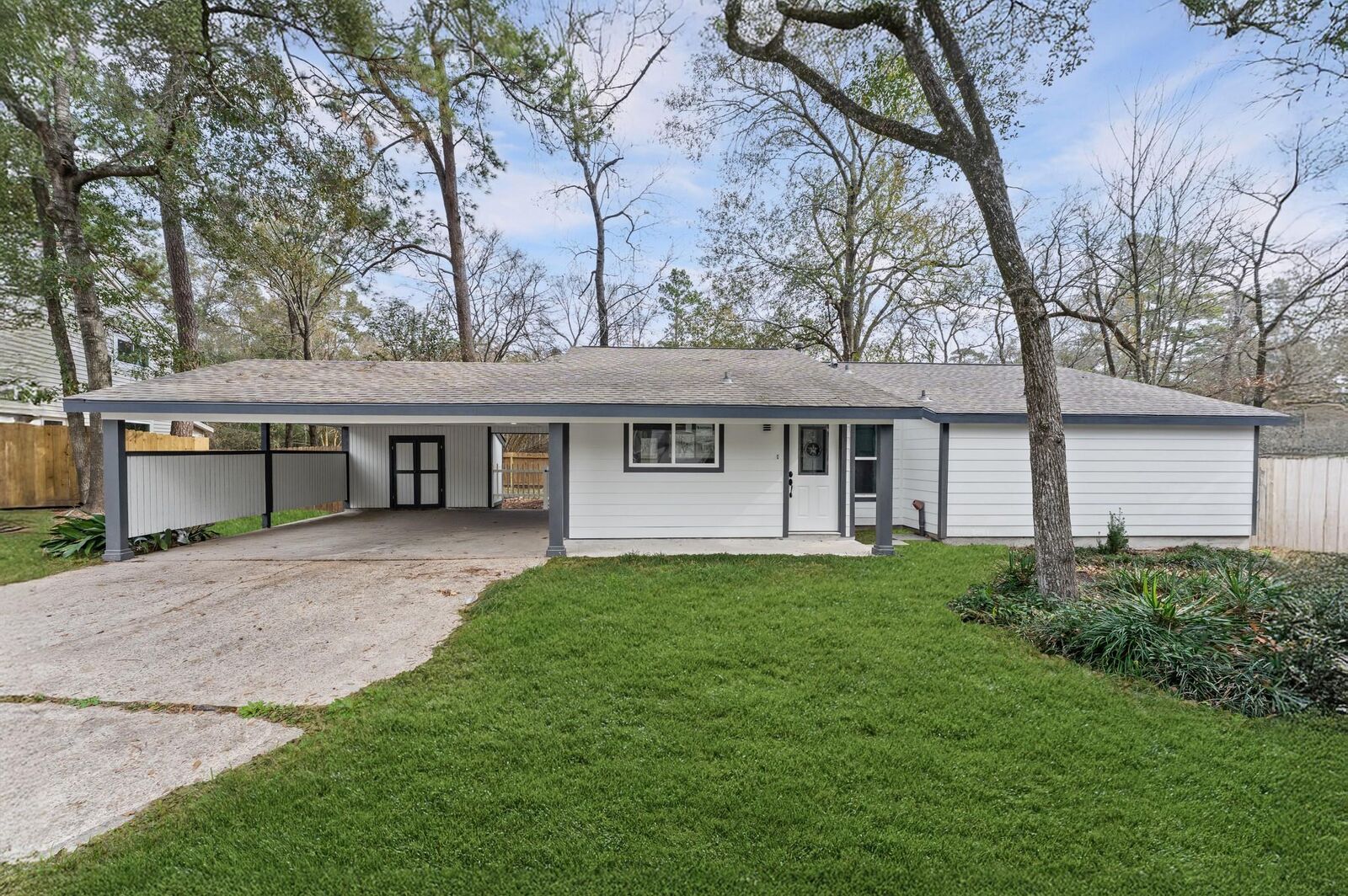 Property Photo:  1808 N Red Cedar Circle  TX 77380 
