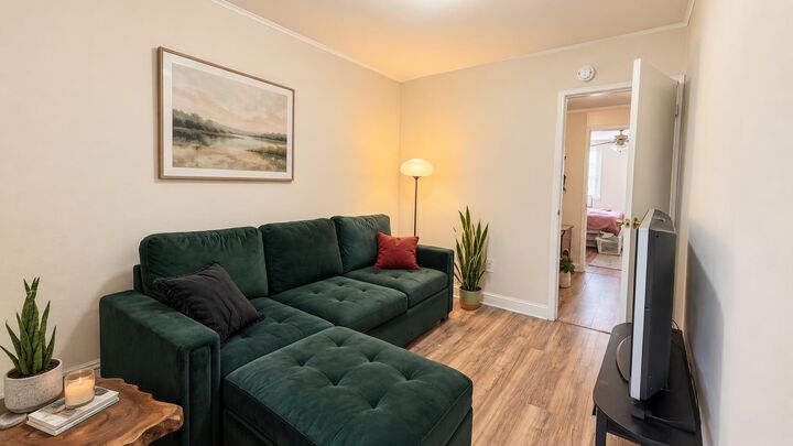 Property Photo:  90 Jordan Ave 8  NJ 07306 