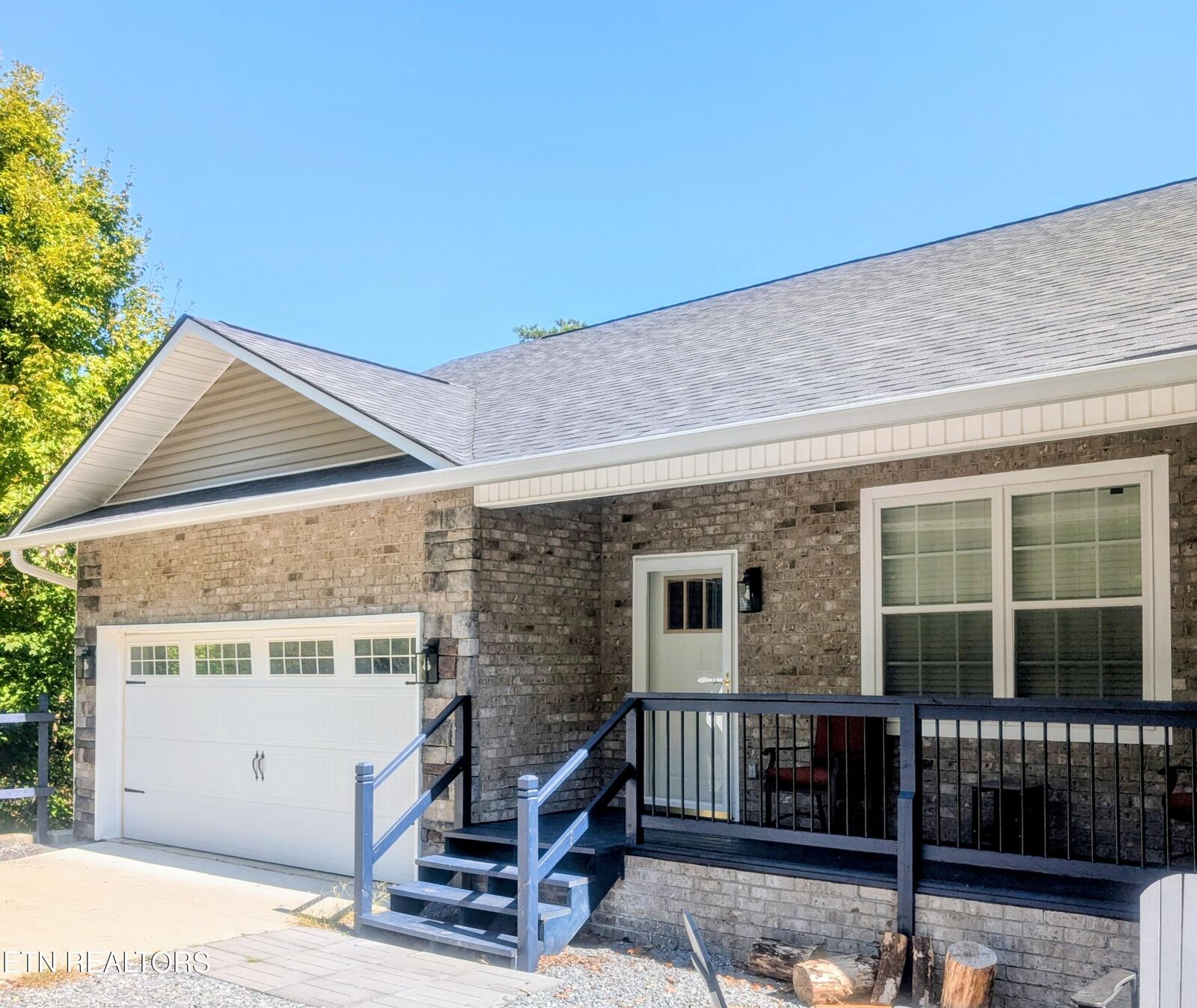 Property Photo:  1720 Mountain Drive  TN 37876 