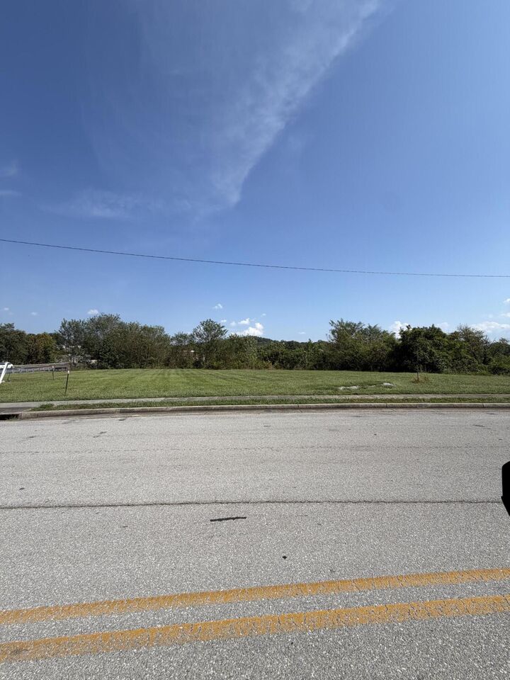 Property Photo:  155 Monticello Street  KY 42501 