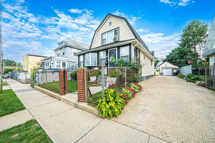 Property Photo:  96 Van Cott Avenue  NY 11550 