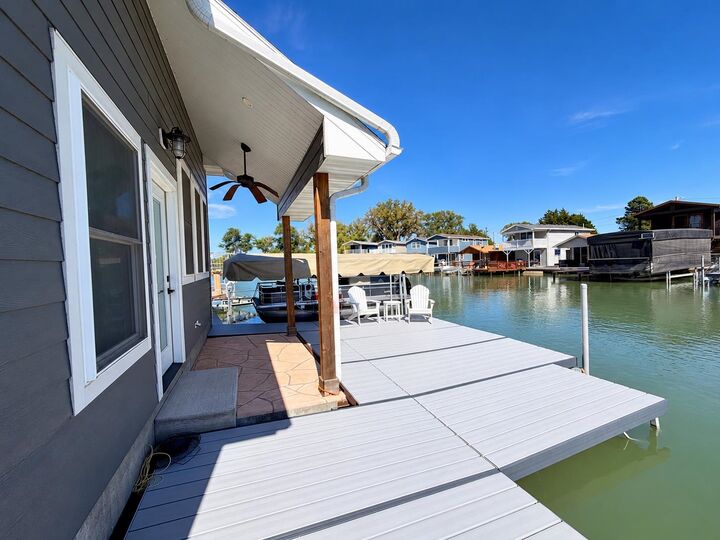 Property Photo: 205 Mill Isle #3 NE 69101