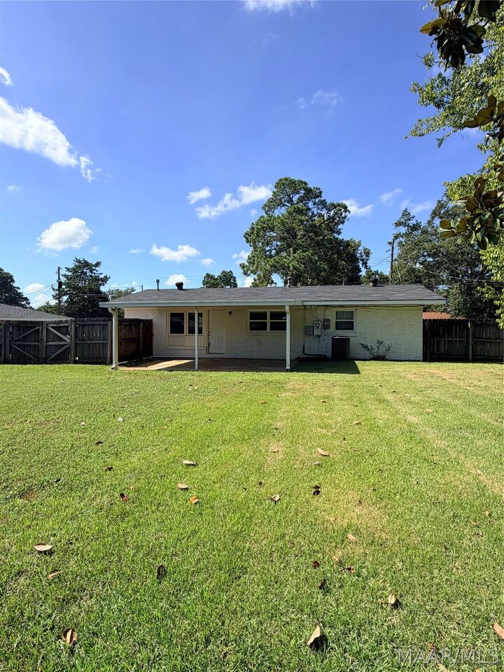Property Photo:  130 N Nichols Street  AL 36066 