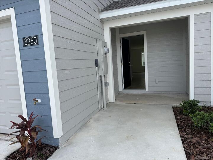 Property Photo: 3350 Wandel Terrace FL 33837