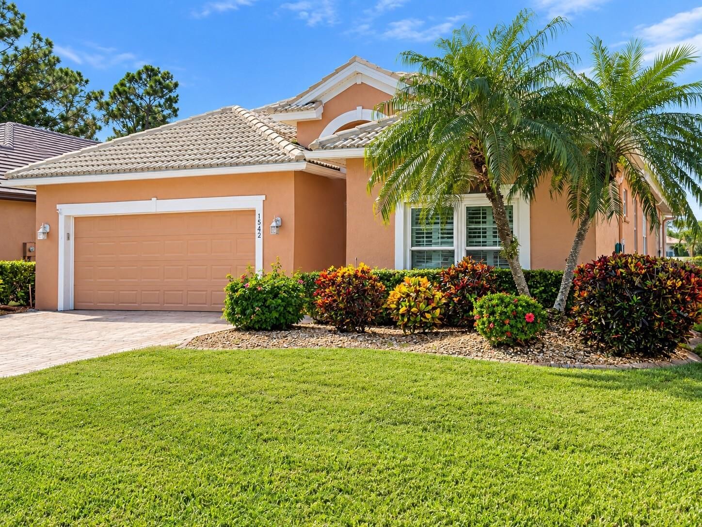 Property Photo:  1542 San Ysidro Way  FL 34285 