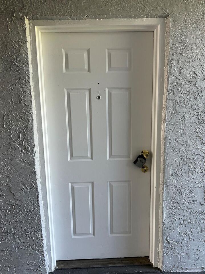 Property Photo:  13545 Eagle Ridge Drive 814  FL 33912 