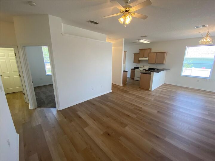 Property Photo:  414 Ryans Ridge Avenue  FL 32726 