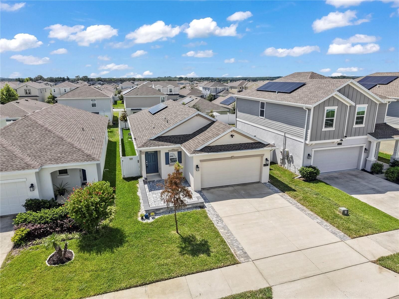 Property Photo:  6943 Wilson Pasture Avenue  FL 34736 