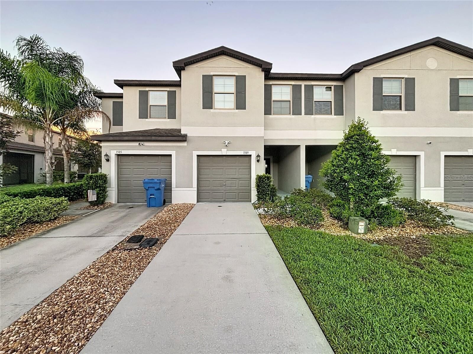 Property Photo:  1509 Cassius Street  FL 33549 