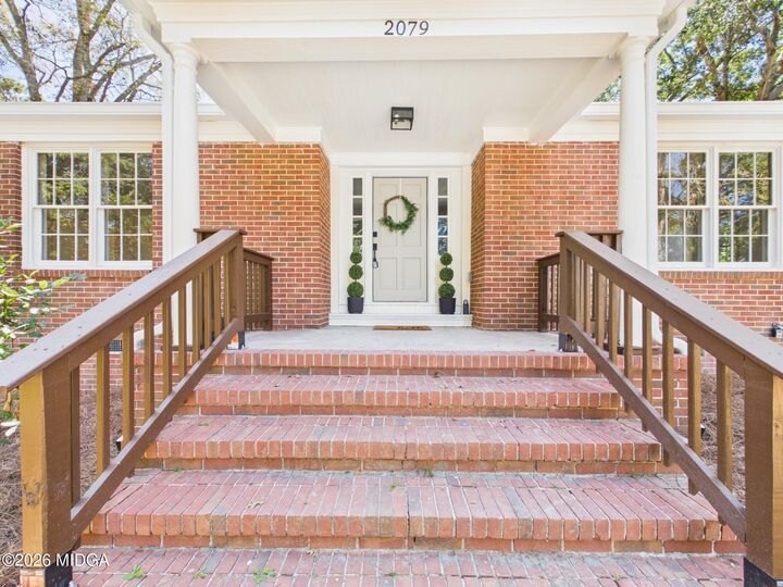 Property Photo:  2079 Fairway Drive  GA 31217 