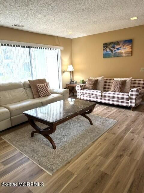 Property Photo:  401 Sunshine Court  NJ 08859 