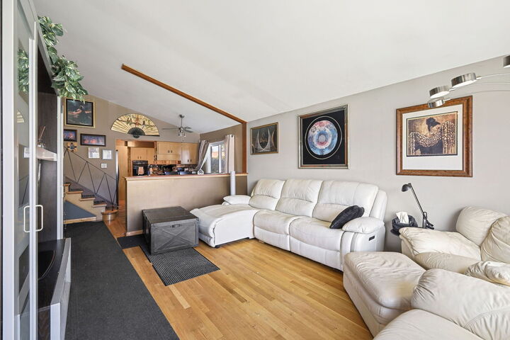 Property Photo: 14220 Kimbark Avenue IL 60419