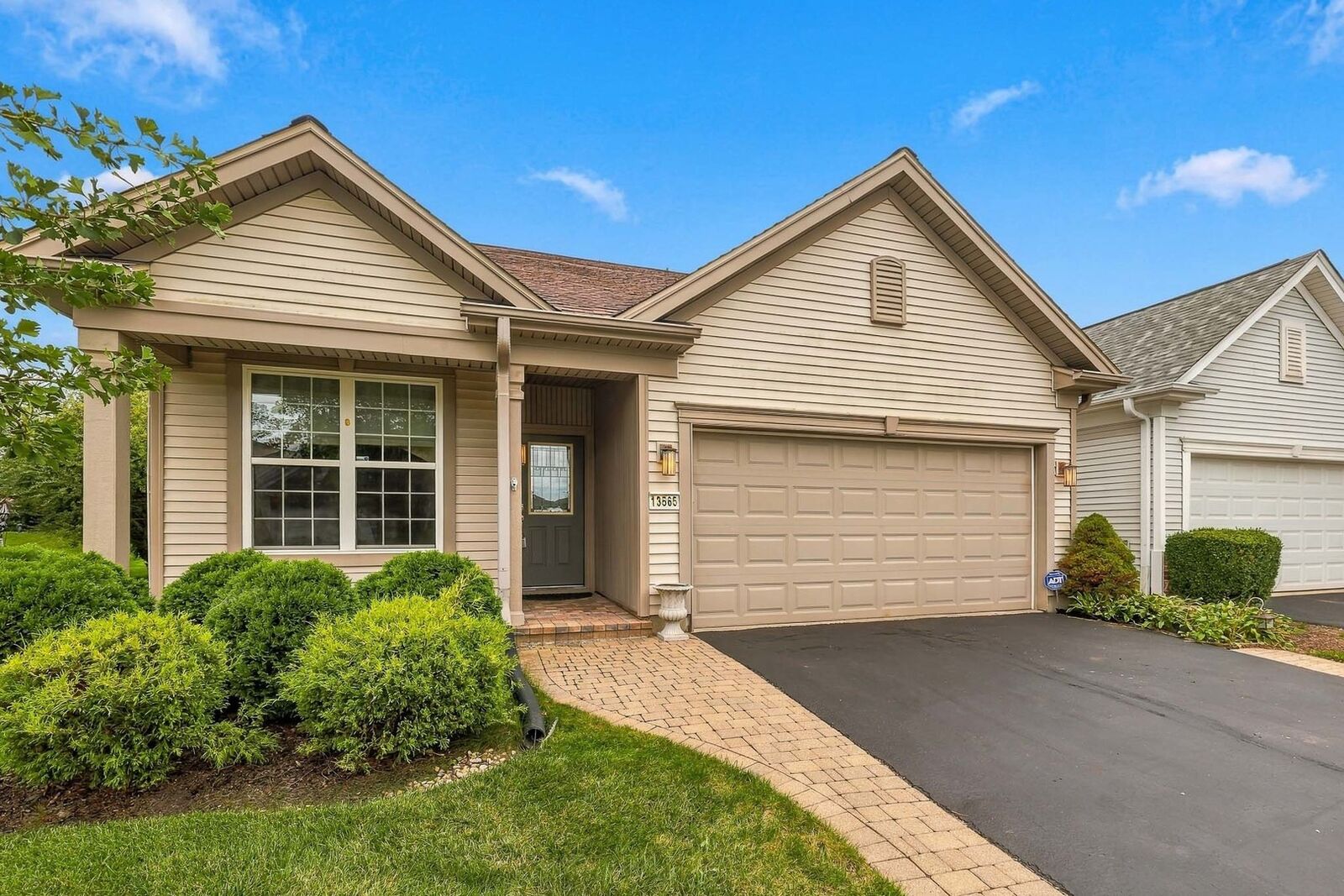 Property Photo:  13565 Lehigh Street  IL 60142 