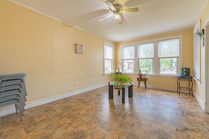 Property Photo: 2343 N Parkside Avenue IL 60639