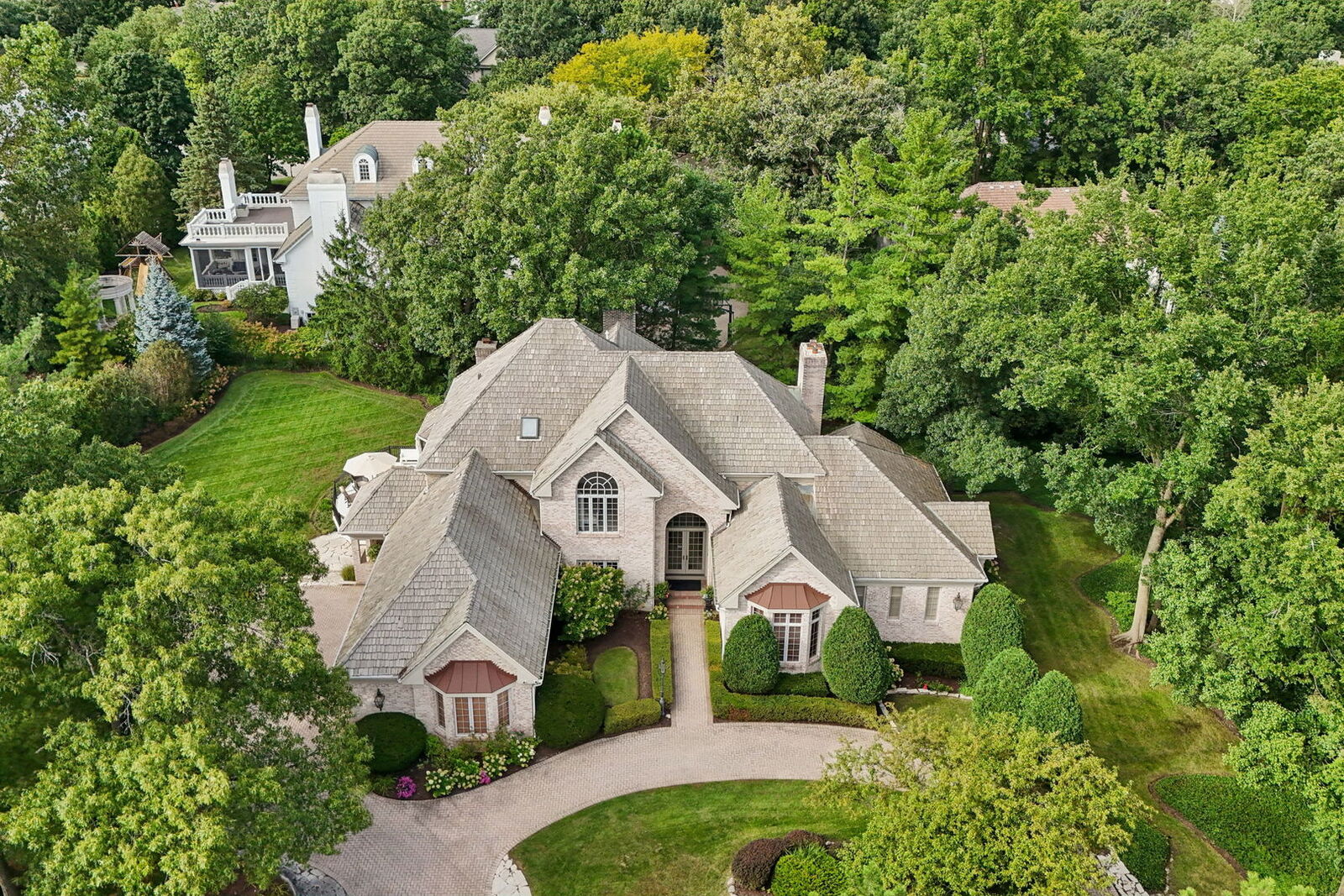Property Photo:  23 Ambriance Drive  IL 60527 