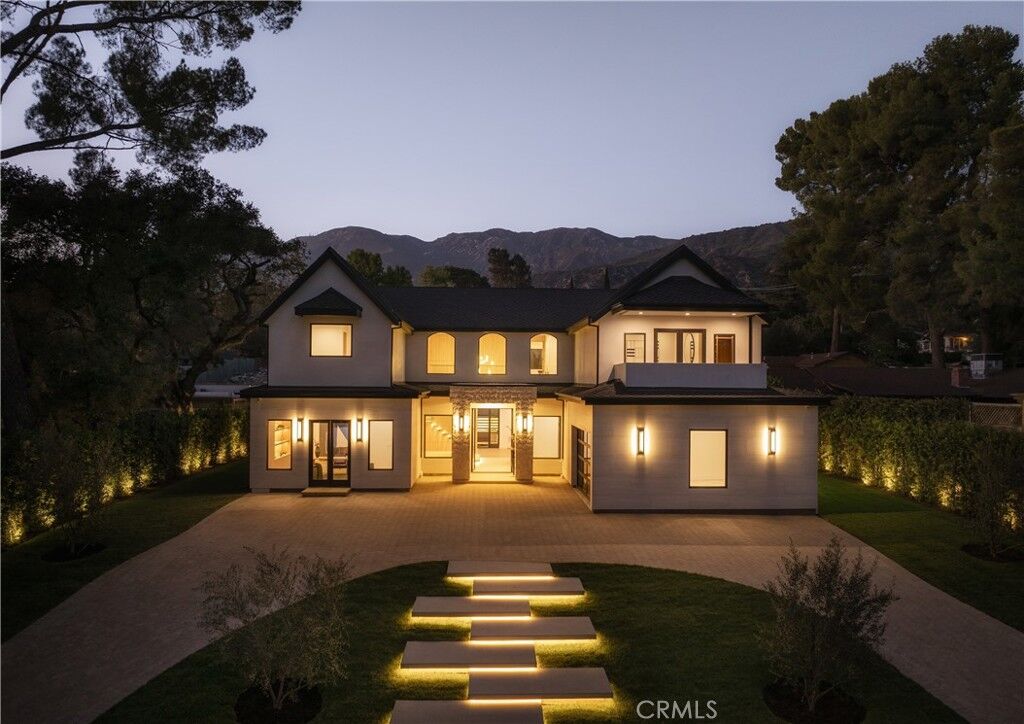 Property Photo:  2209 Cross Street  CA 91011 
