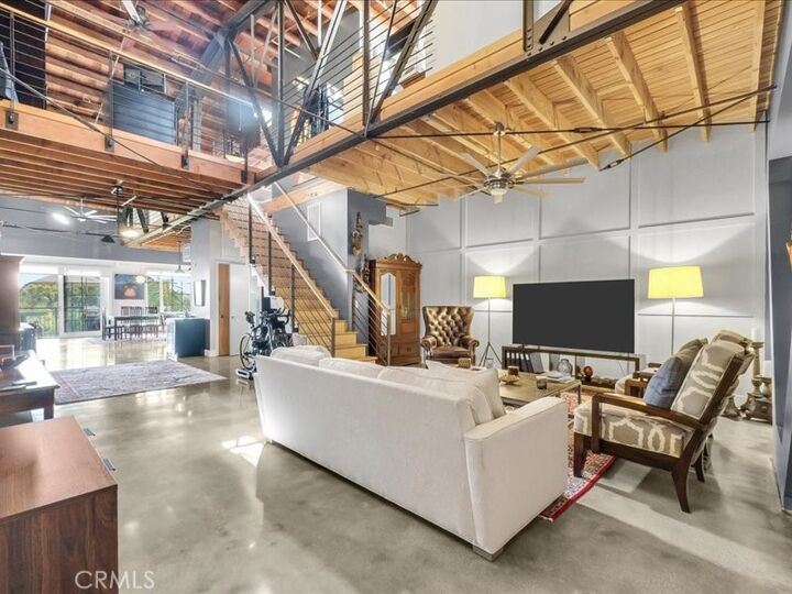 Property Photo: 1100 E 3rd 204 CA 90802