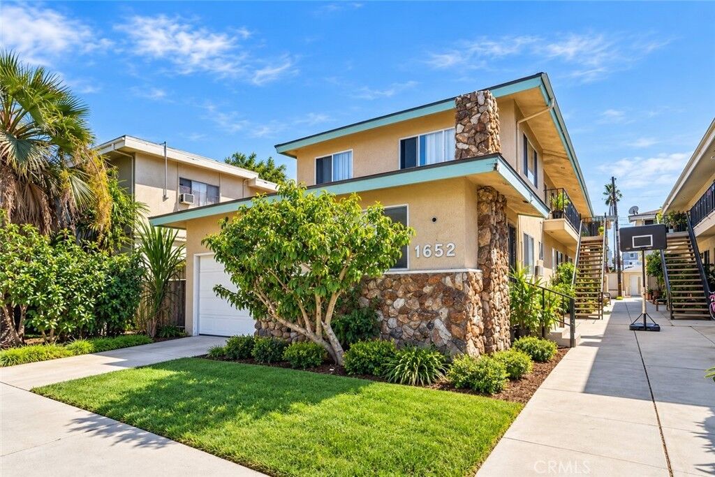 Property Photo:  1652 W Lomita Blvd  CA 90710 