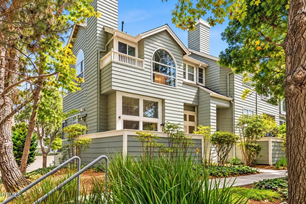 Property Photo:  755 Halevy Street  CA 93003 