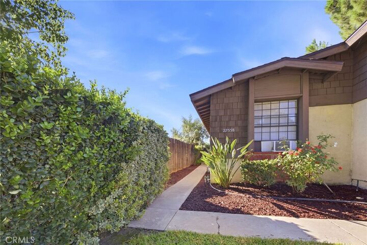 Property Photo:  27558 Jasper Way  CA 91384 