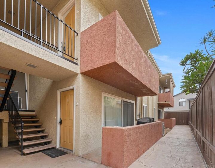 Property Photo:  4483 Winona Avenue Unit 5  CA 92115 